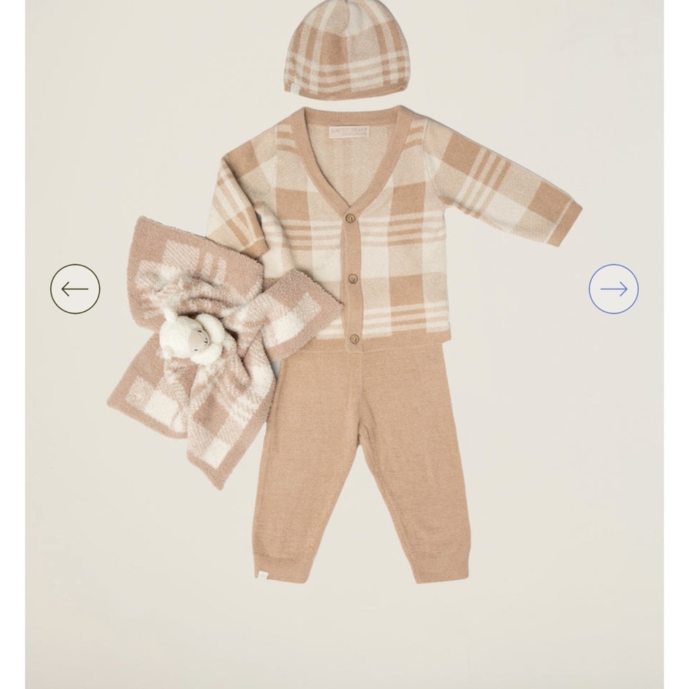 Baby barefoot dreams set size 6-12 months